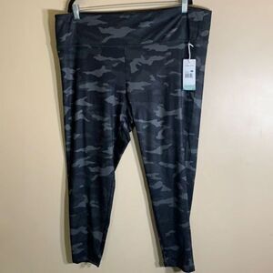 Balance Collection Black Camo Cropped Leggings